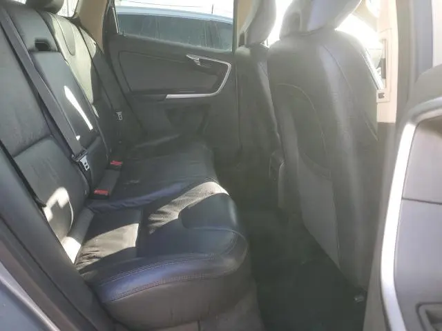 2010 VOLVO XC60 T6