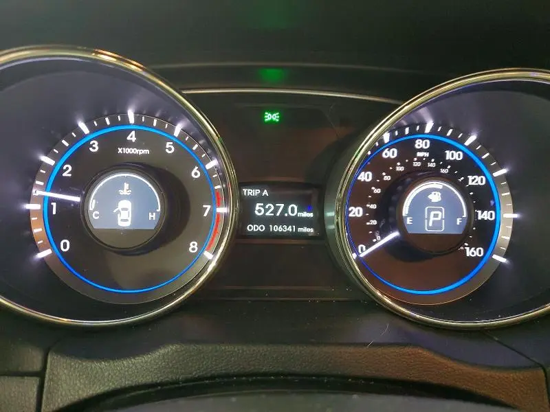 2011 HYUNDAI SONATA LIMITED  