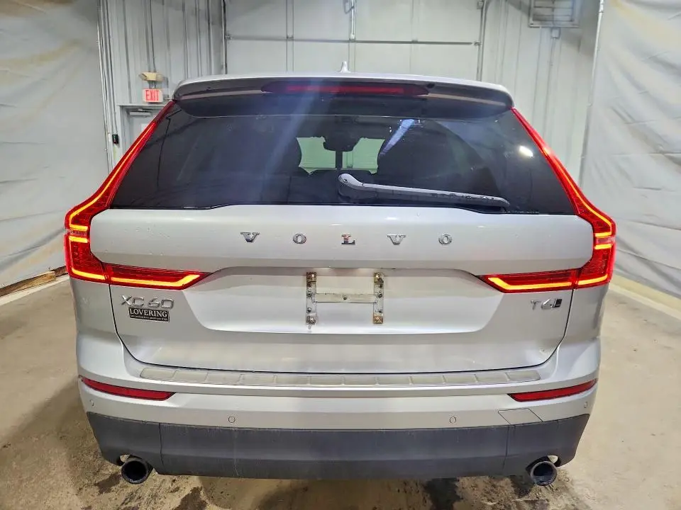 2018 VOLVO XC60 T6  