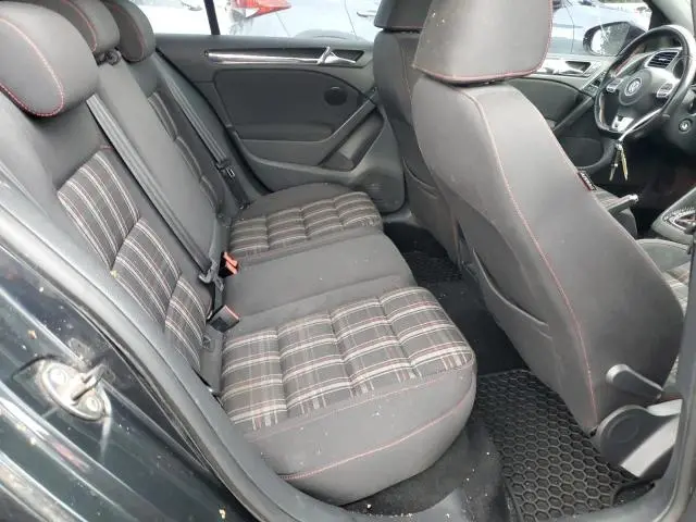 2010 VOLKSWAGEN GTI   