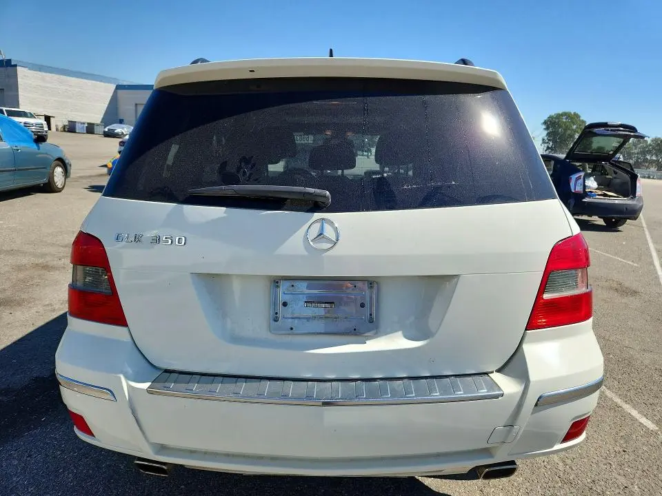 2011 MERCEDES-BENZ GLK 350  