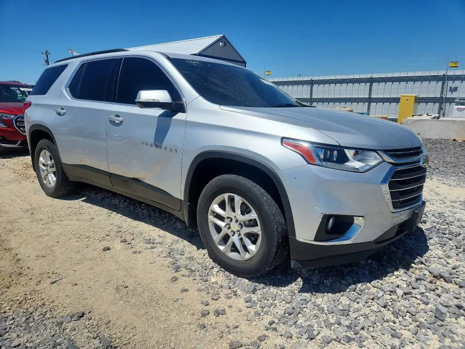 2020 CHEVROLET TRAVERSE LT  