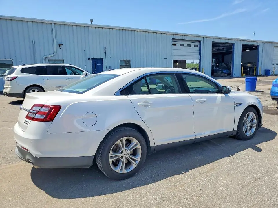 2014 FORD TAURUS SEL  