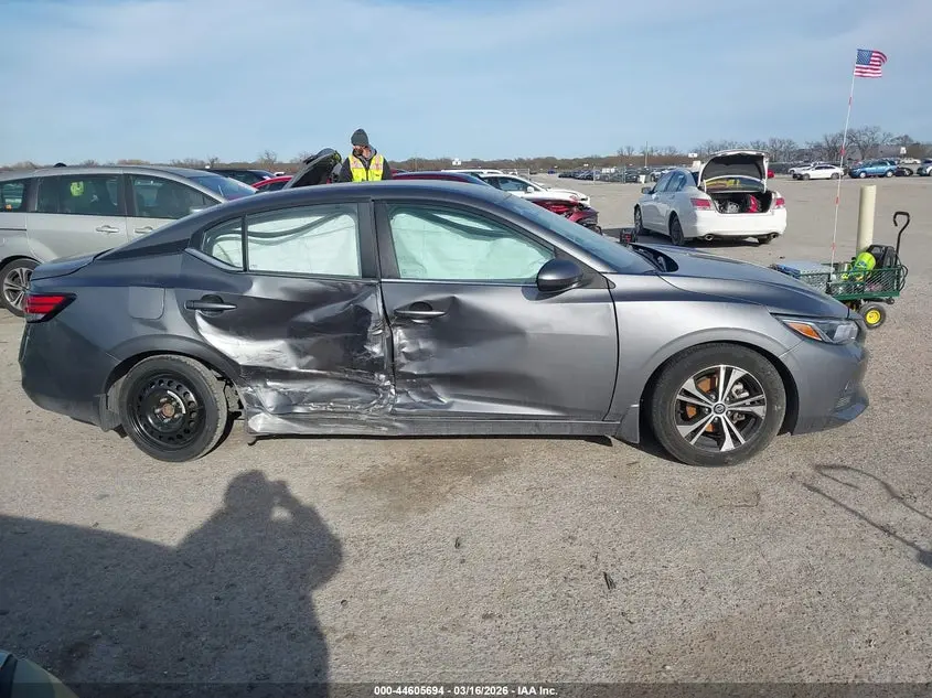 2021 NISSAN SENTRA SV XTRONIC CVT
