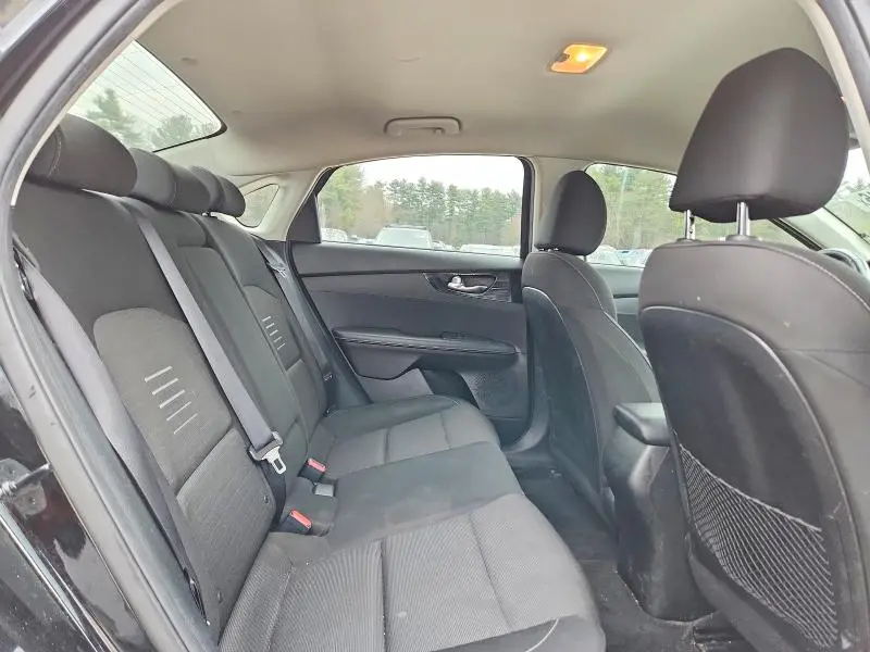 2019 KIA FORTE S  