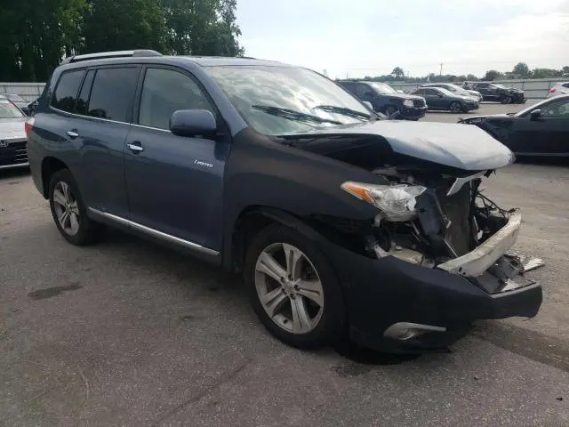 2011 TOYOTA HIGHLANDER LIMITED  