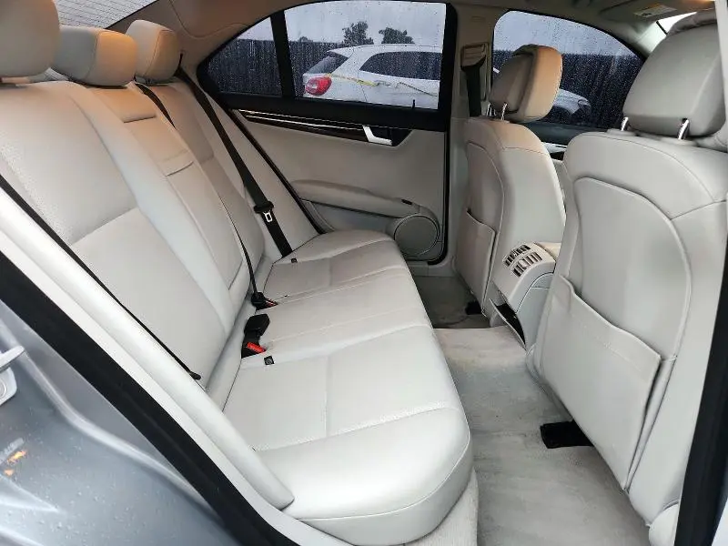 2013 MERCEDES-BENZ C 250  