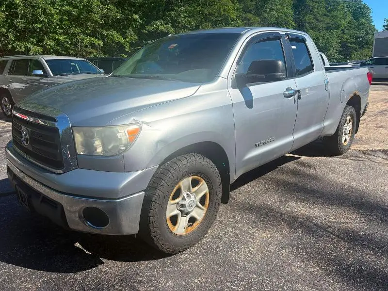 2011 TOYOTA TUNDRA DOUBLE CAB SR5  