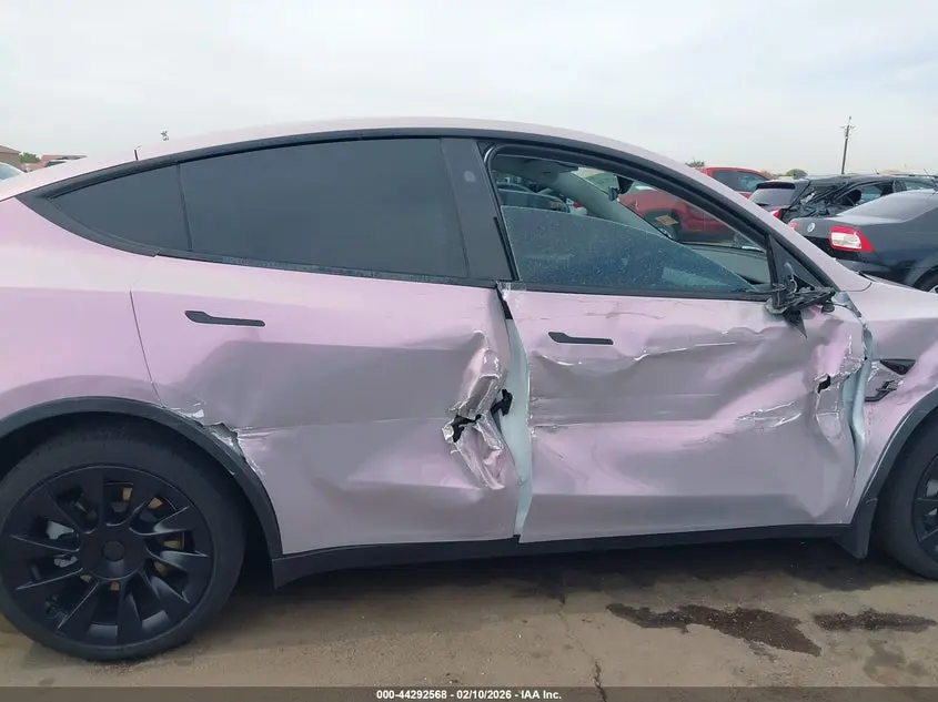 2024 TESLA MODEL Y LONG RANGE DUAL MOTOR ALL-WHEEL DRIVE