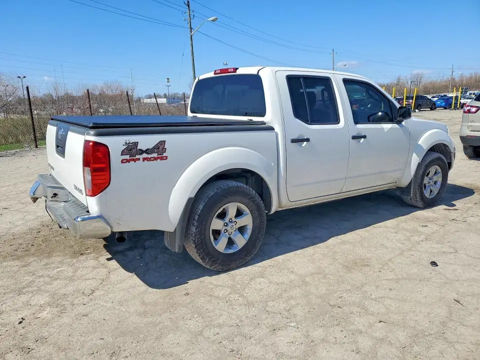 2011 NISSAN FRONTIER S  
