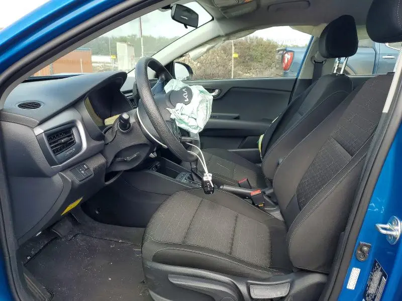 2023 KIA RIO S  