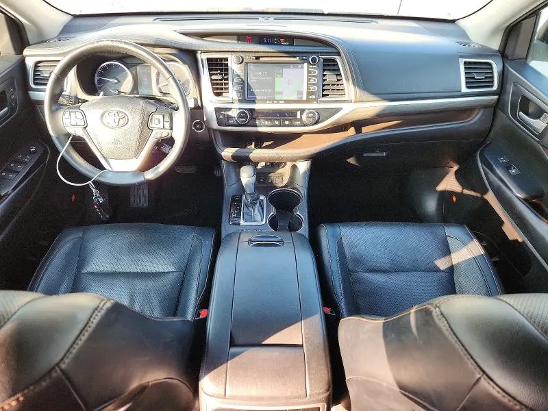 2019 TOYOTA HIGHLANDER LIMITED  
