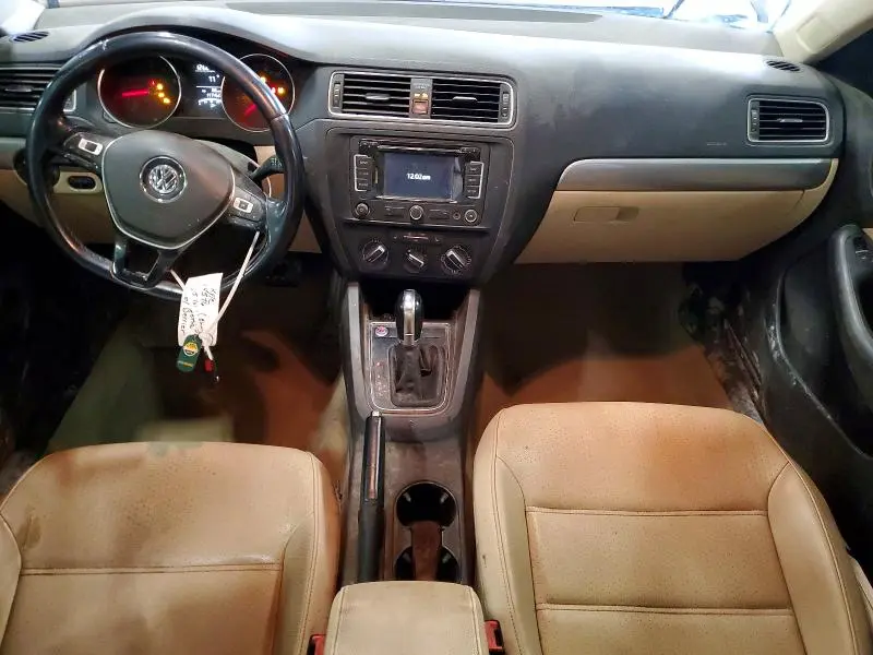 2015 VOLKSWAGEN JETTA SE  