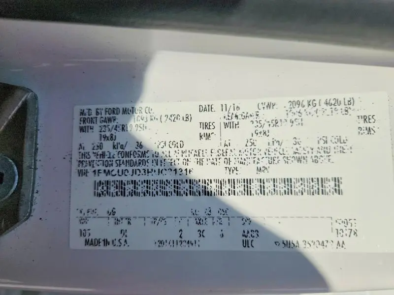 2017 FORD ESCAPE TITANIUM  