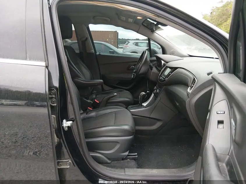 2017 CHEVROLET TRAX LT