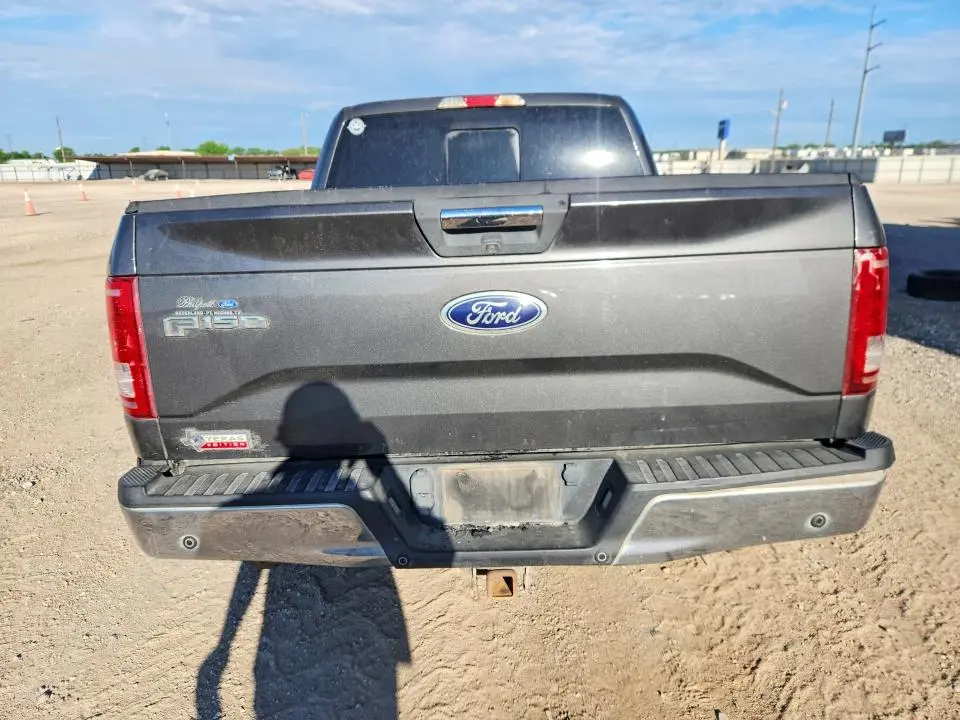 2015 FORD F150   