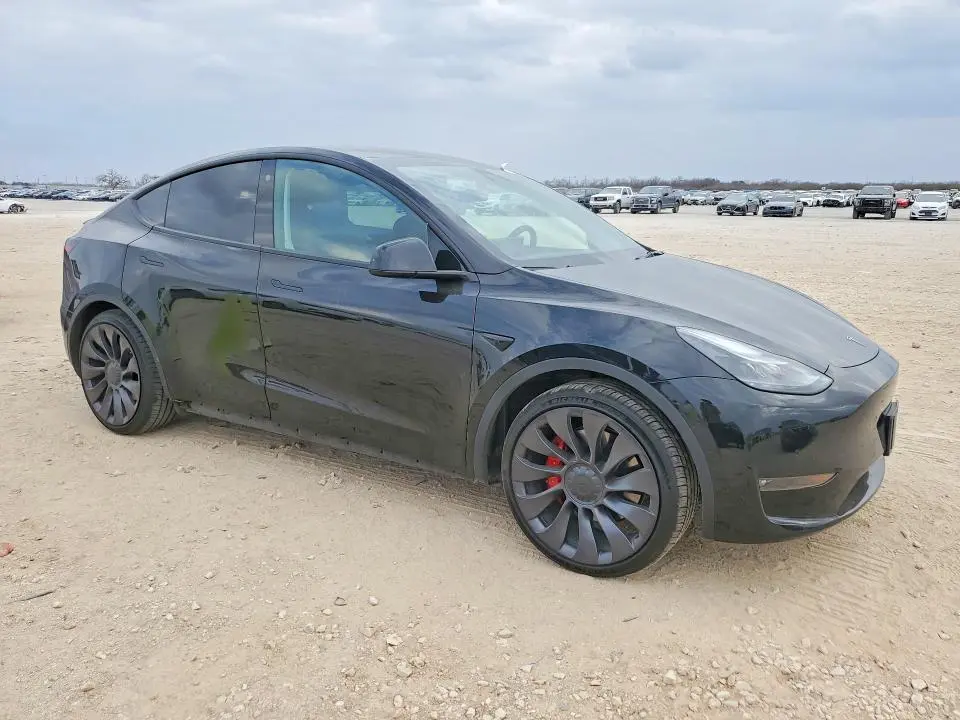 2022 TESLA MODEL Y   