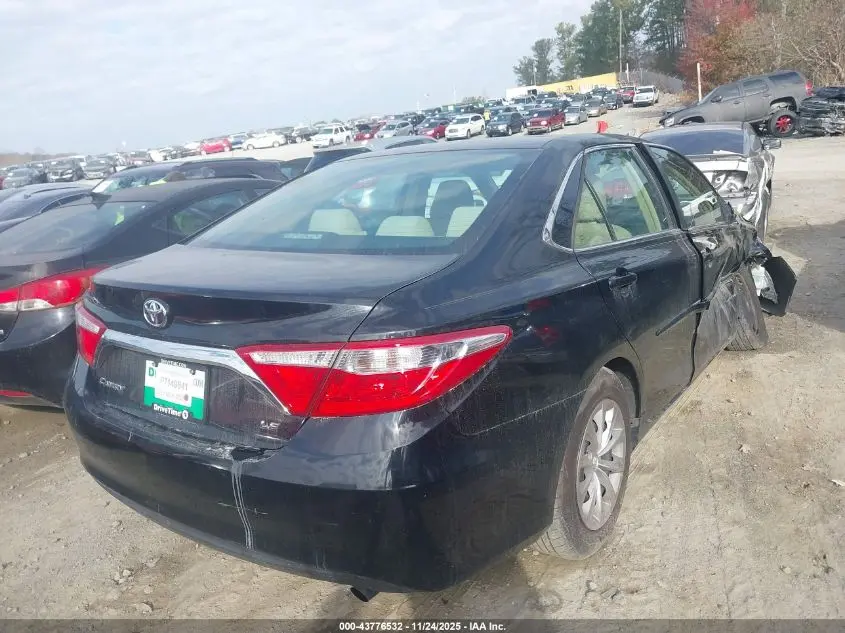 2015 TOYOTA CAMRY LE