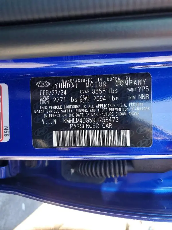 2024 HYUNDAI ELANTRA SEL  