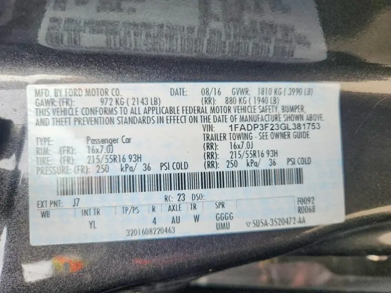 2016 FORD FOCUS SE  