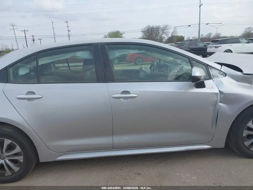 2021 TOYOTA COROLLA HYBRID LE