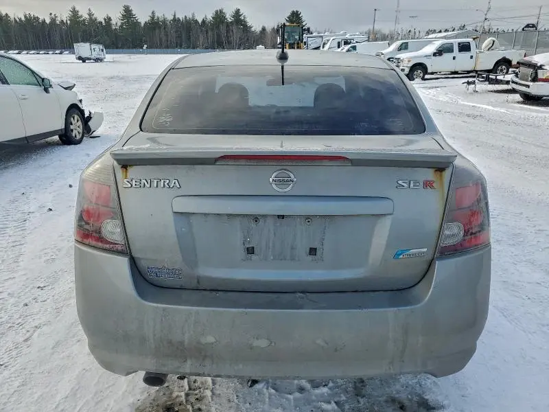 2011 NISSAN SENTRA SE-R  