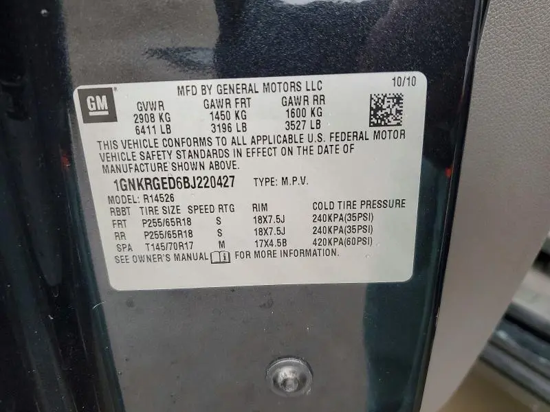 2011 CHEVROLET TRAVERSE LT  