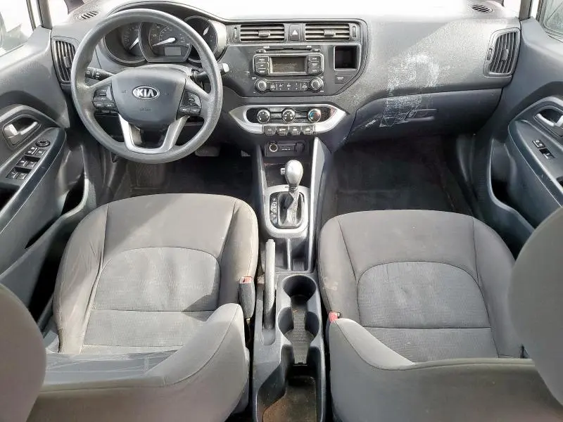 2015 KIA RIO LX