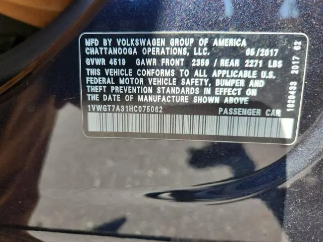 2017 VOLKSWAGEN PASSAT SE  