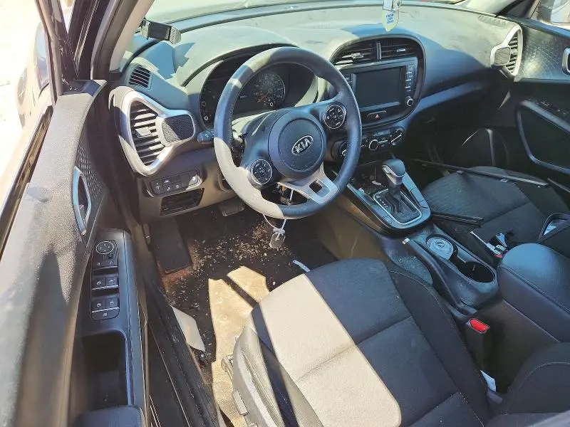 2021 KIA SOUL S  