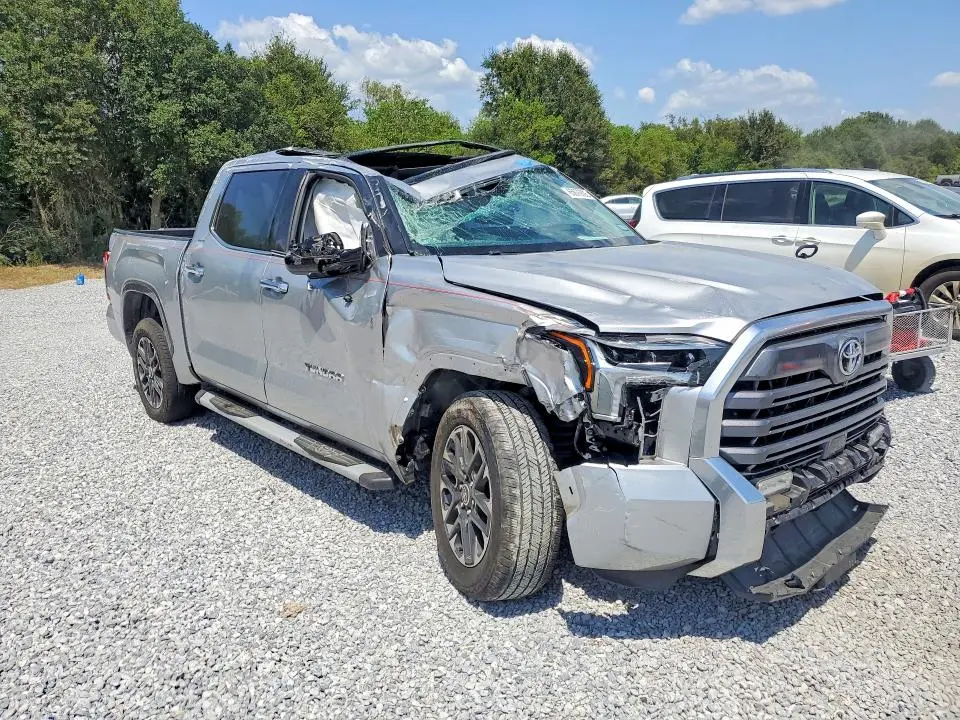 2023 TOYOTA TUNDRA CREWMAX LIMITED  