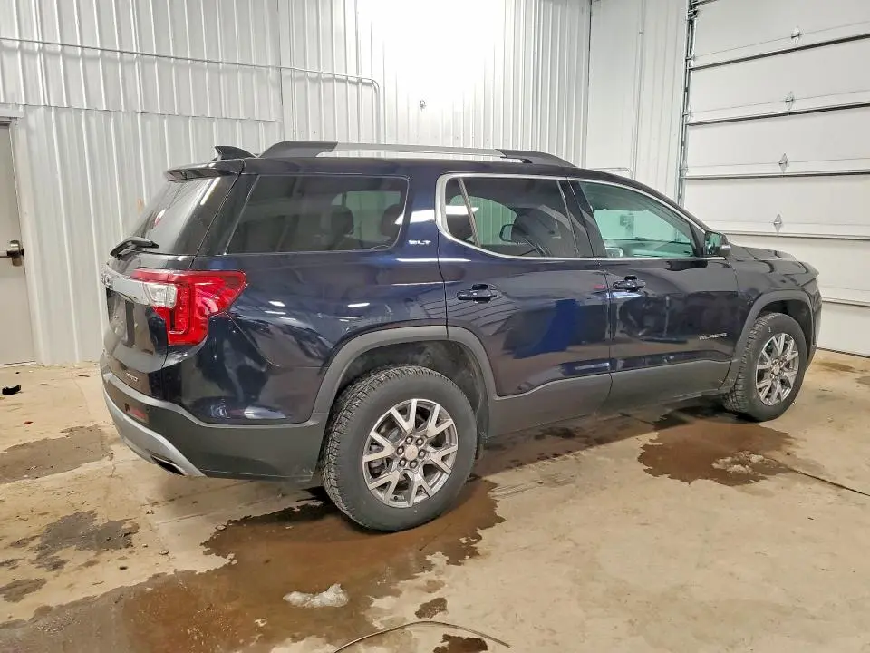 2021 GMC ACADIA SLT  