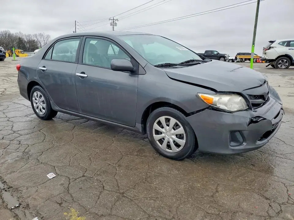 2011 TOYOTA COROLLA LE  