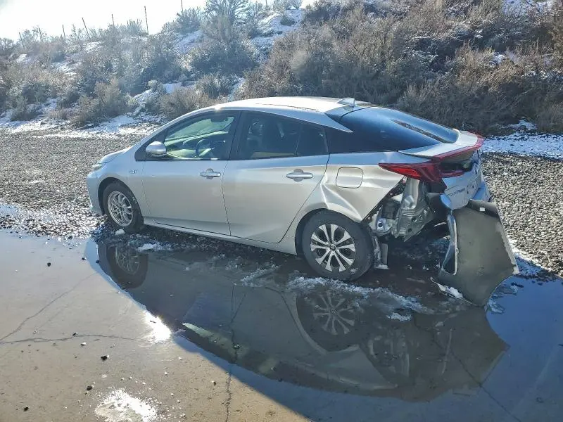 2021 TOYOTA PRIUS PRIME LE  