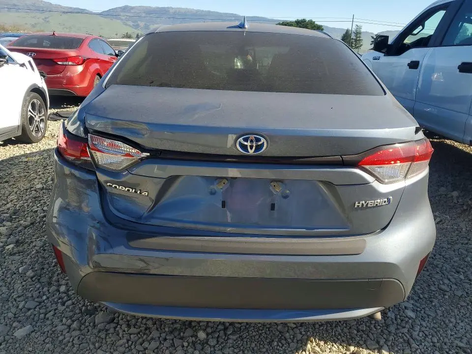 2022 TOYOTA COROLLA LE  