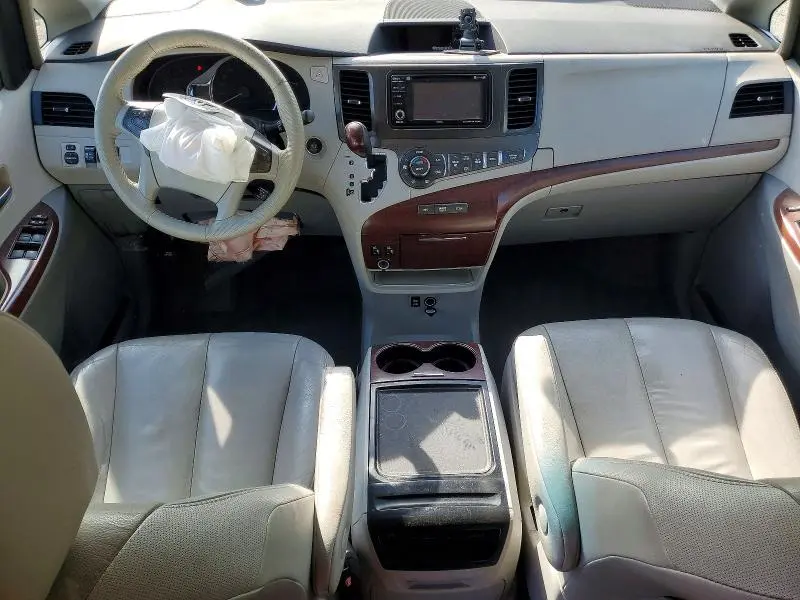 2012 TOYOTA SIENNA XLE 8-PASSENGER  