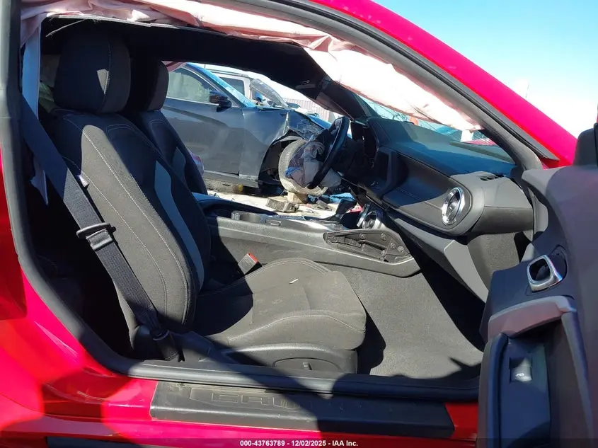 2023 CHEVROLET CAMARO  