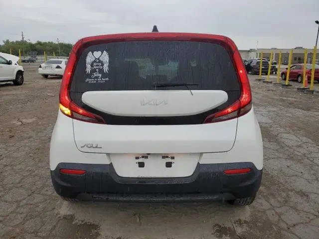 2022 KIA SOUL LX  