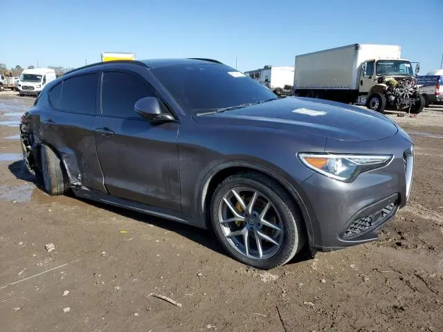 2018 ALFA ROMEO STELVIO TI SPORT