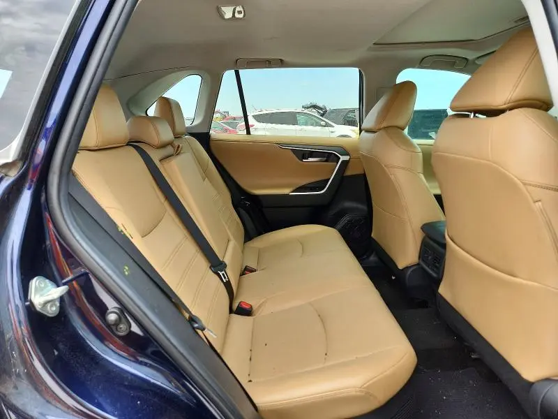 2020 TOYOTA RAV4 LIMITED  