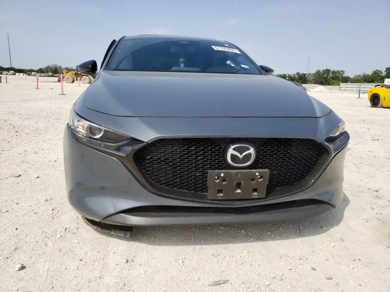 2024 MAZDA 3 PREFERRED  