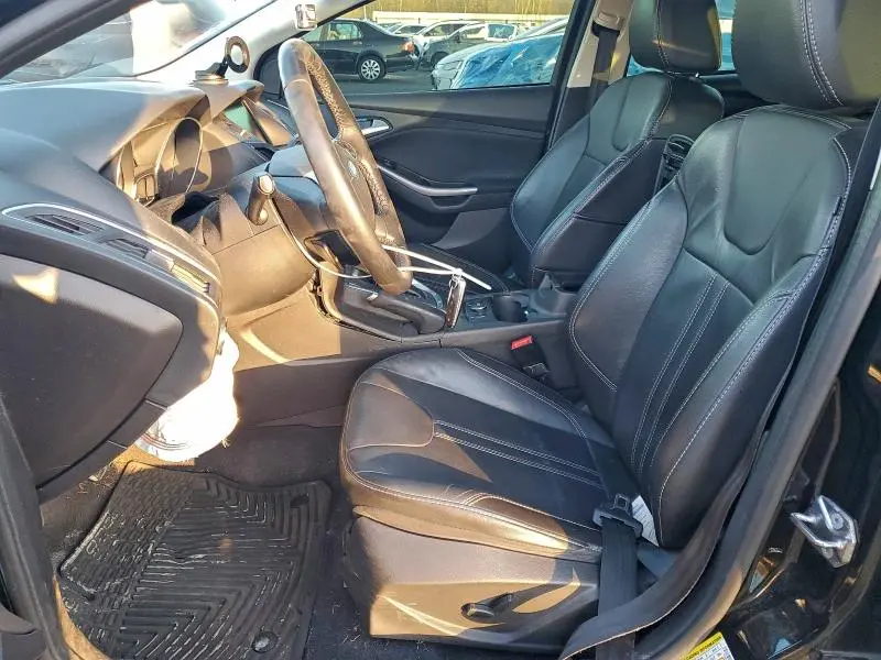 2014 FORD FOCUS TITANIUM  