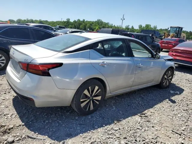 2021 NISSAN ALTIMA SV  