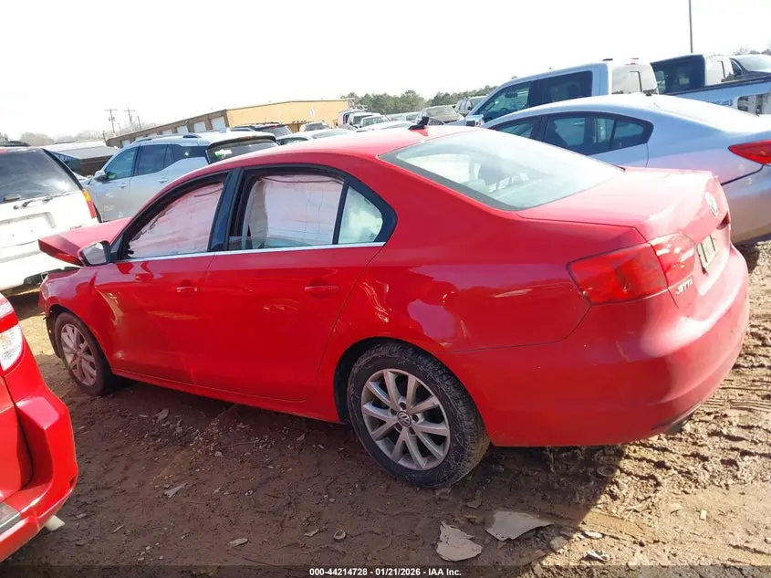 2013 VOLKSWAGEN JETTA SE