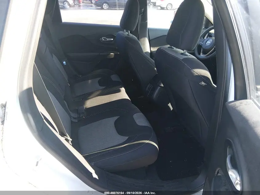 2015 JEEP CHEROKEE SPORT