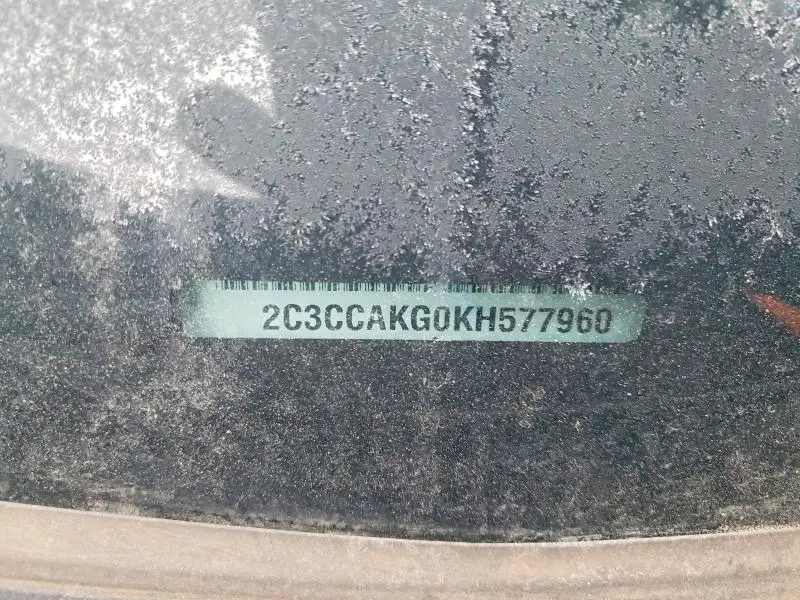 2019 CHRYSLER 300 LIMITED  