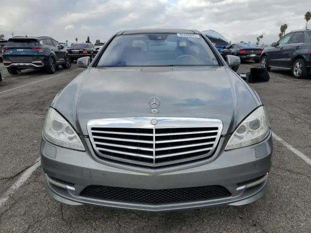 2011 MERCEDES-BENZ S 550  