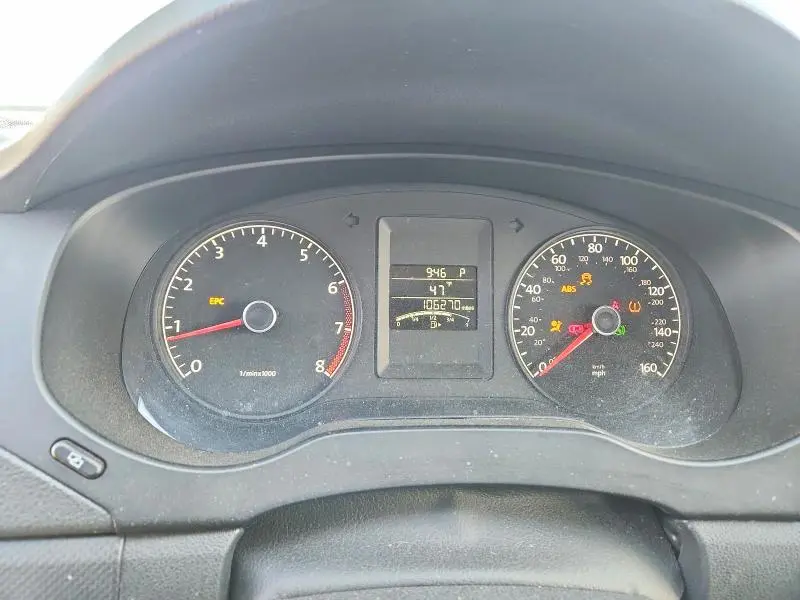 2011 VOLKSWAGEN JETTA BASE  