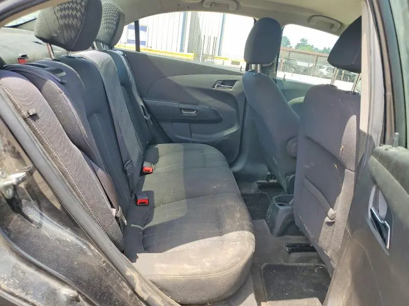 2017 CHEVROLET SONIC LT  
