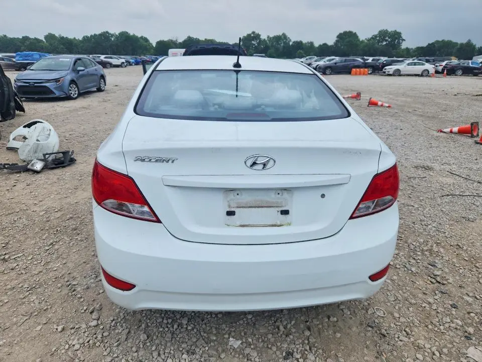 2015 HYUNDAI ACCENT GLS  